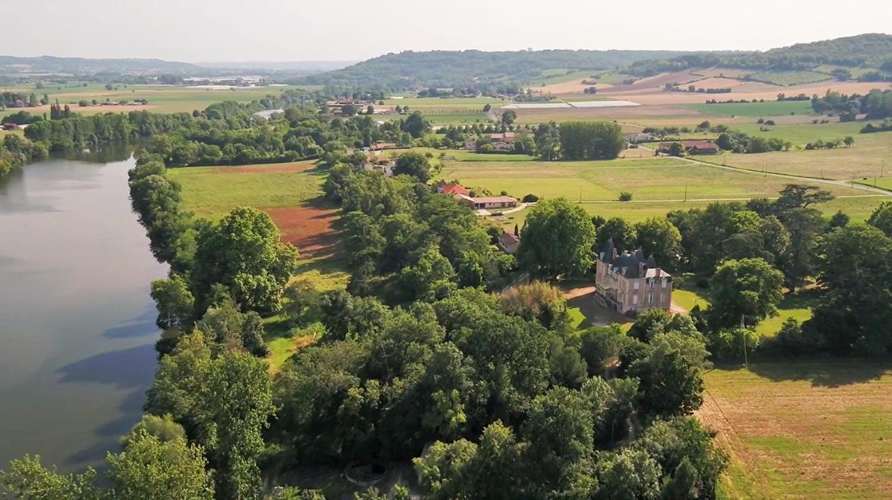 Clairac  Orangerie Du Chateau Marith - Domaine Avec Piscine מראה חיצוני תמונה