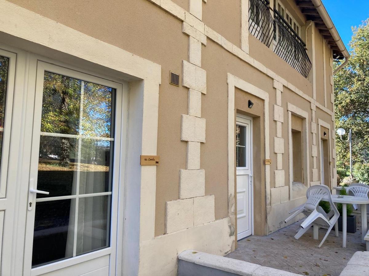 Clairac  Orangerie Du Chateau Marith - Domaine Avec Piscine מראה חיצוני תמונה